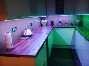 glass splashback Medway installation 