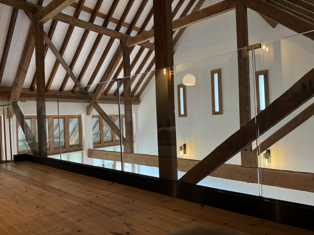 frameless glass balustrade's