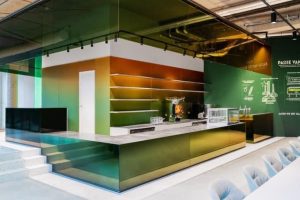 vibrant colours for mirror 