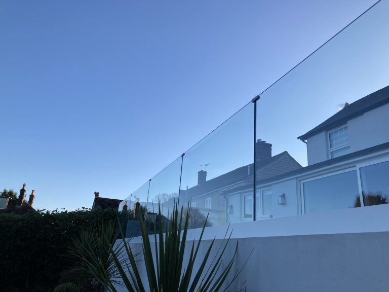 Frameless glass balustrades kent faversham
